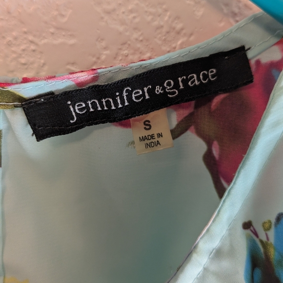 Jennifer & Grace Floral Sleeveless Top - Multicolor - Picture 5 of 7